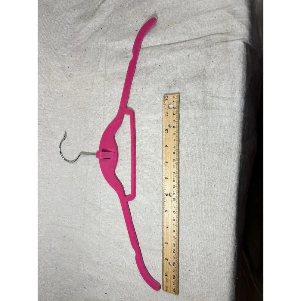 Pink Flocked Clothes Hangers Set Of 6 One Damaged